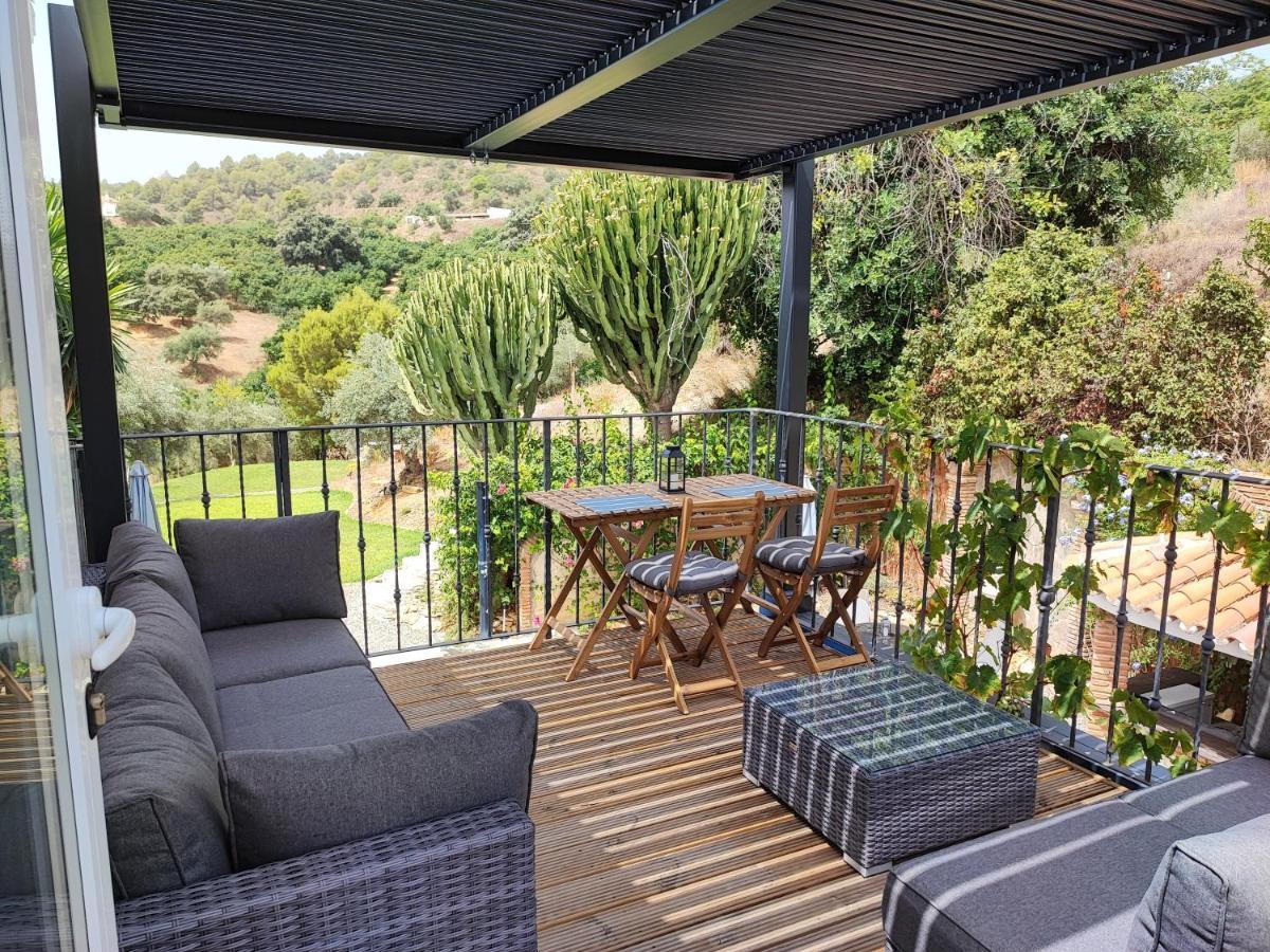 Penthouse Apartment, Cortijo Fruitful Hills Malaga Exterior photo